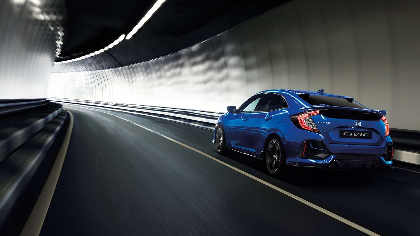 Honda Civic - widok przedstawiający osłonę podwozia z przedniej perspektywy