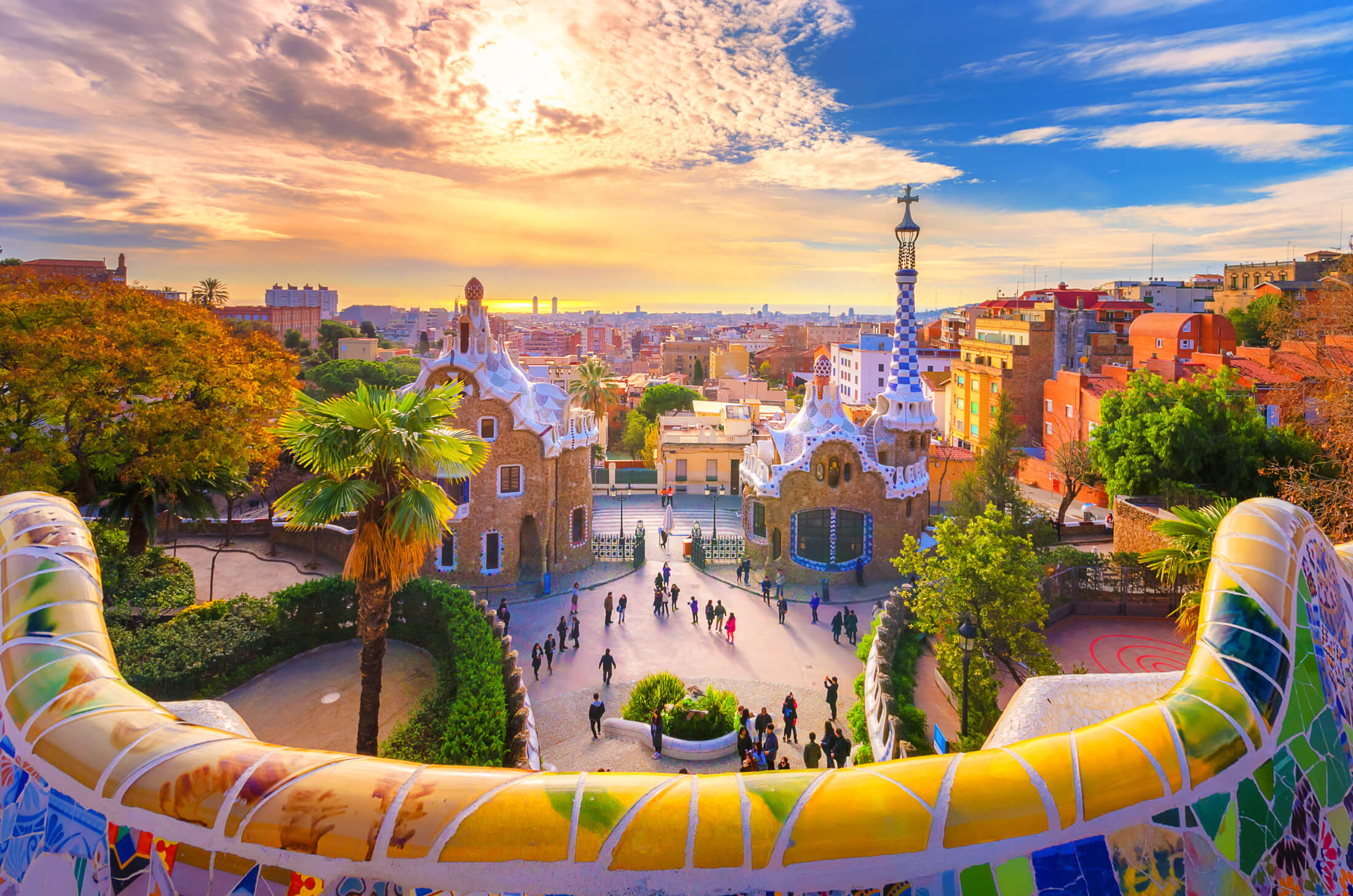 Park Guell w Barcelonie zaprojektowany przez Gaudiego, Hiszpania