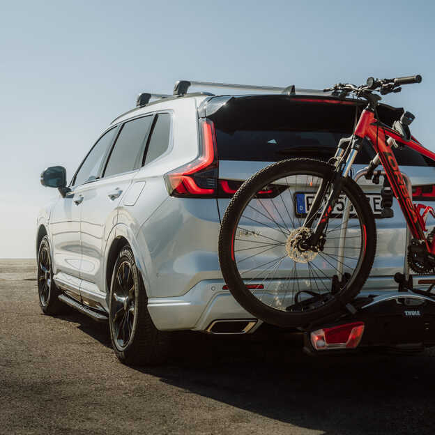 Honda Hybrid SUV widziana z przodu