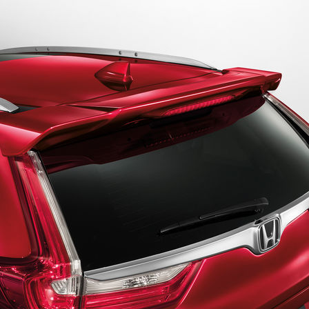 Honda CR-V — zbliżenie przedstawiające pokrywę bagażnika.