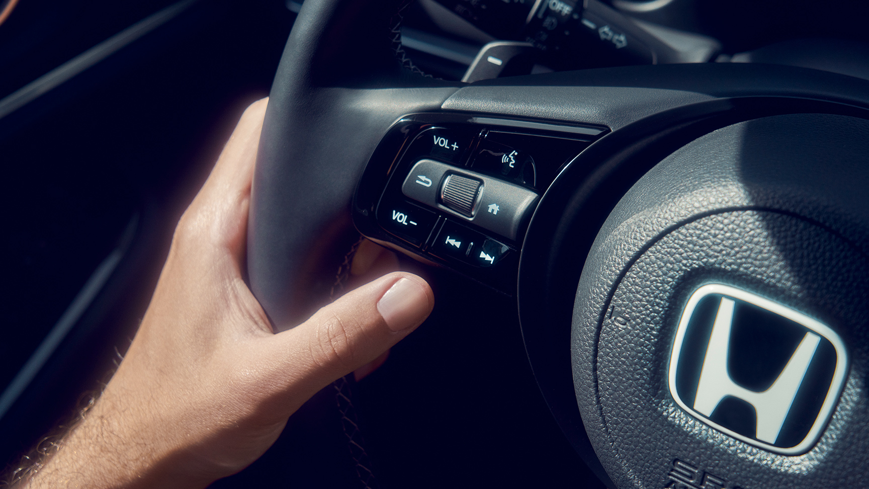 Film o najważniejszych cechach Hondy eny1