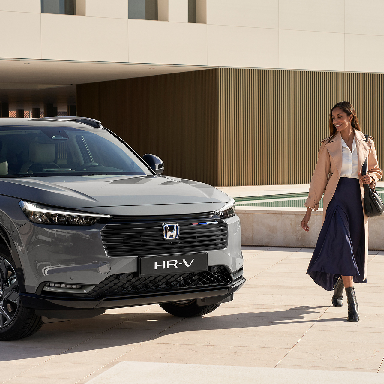 Honda HR-V Pakiet Black na podjeździe