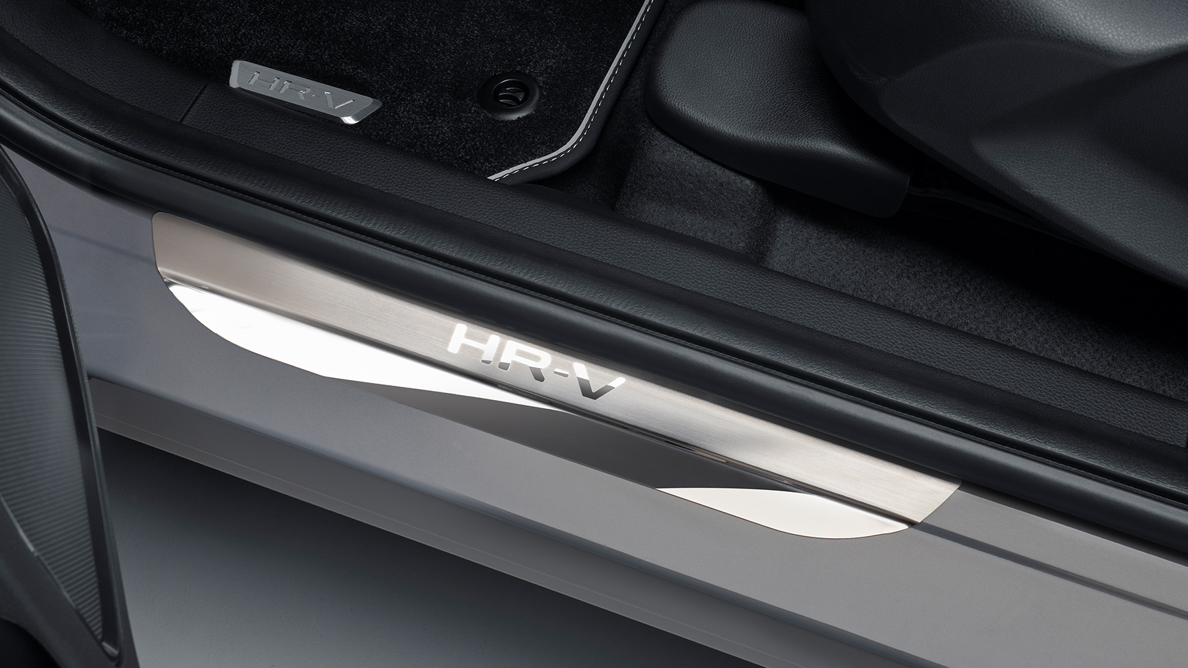 Honda HR-V Listwy progowe