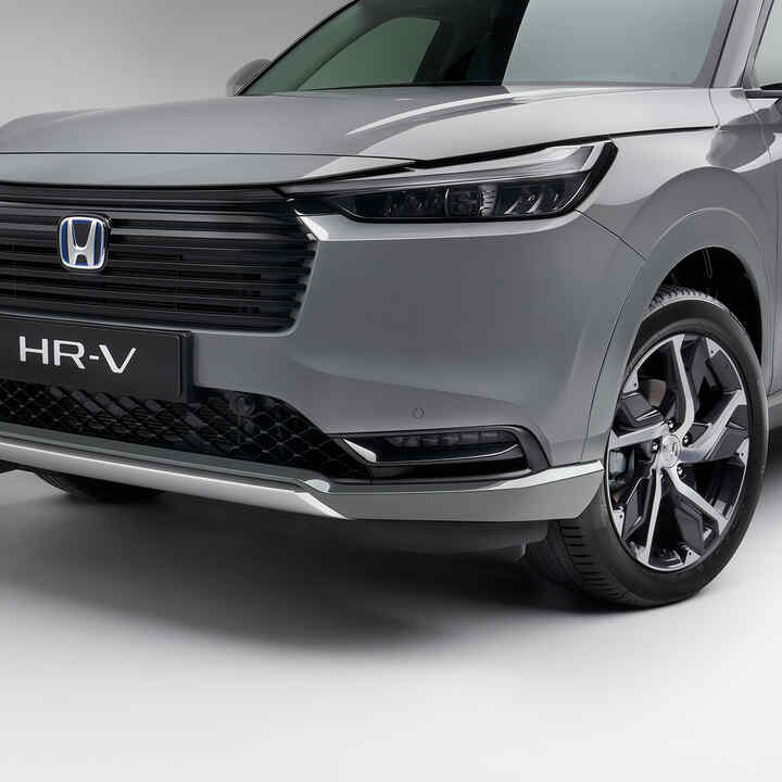 Honda HR-V Advance z jednolitą kolorystyką nadwozia