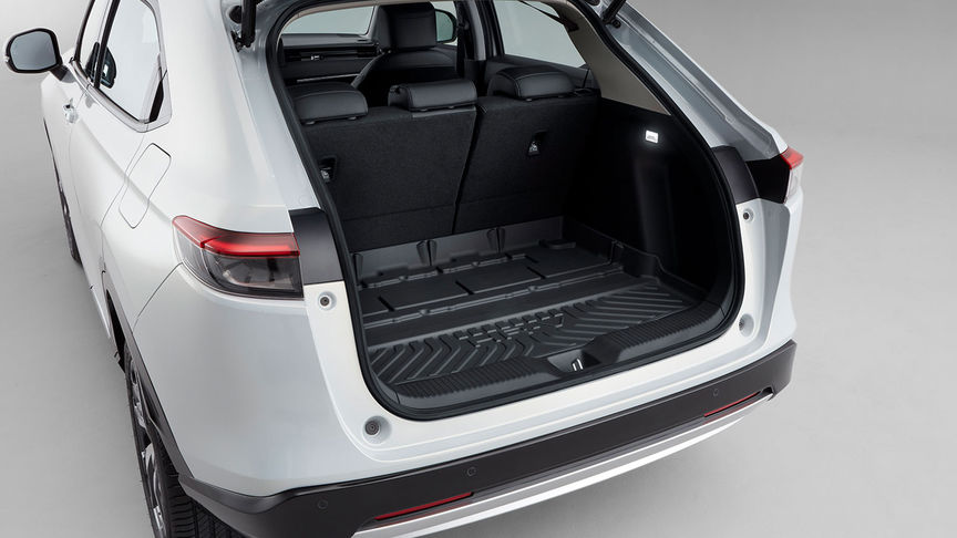 Honda HR-V Hybrid z tacą bagażnika