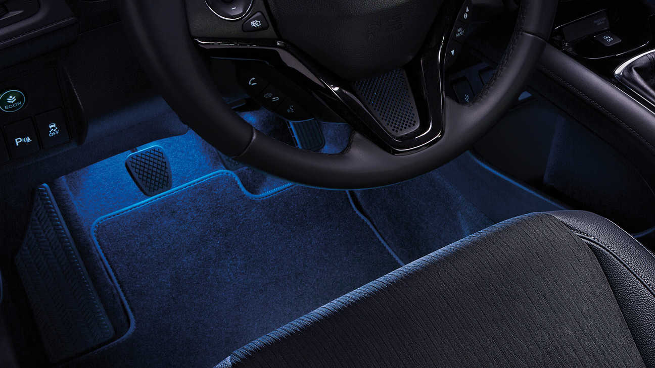 Honda HR-V – zbliżenie przedstawiające pakiet Iluminacyjny