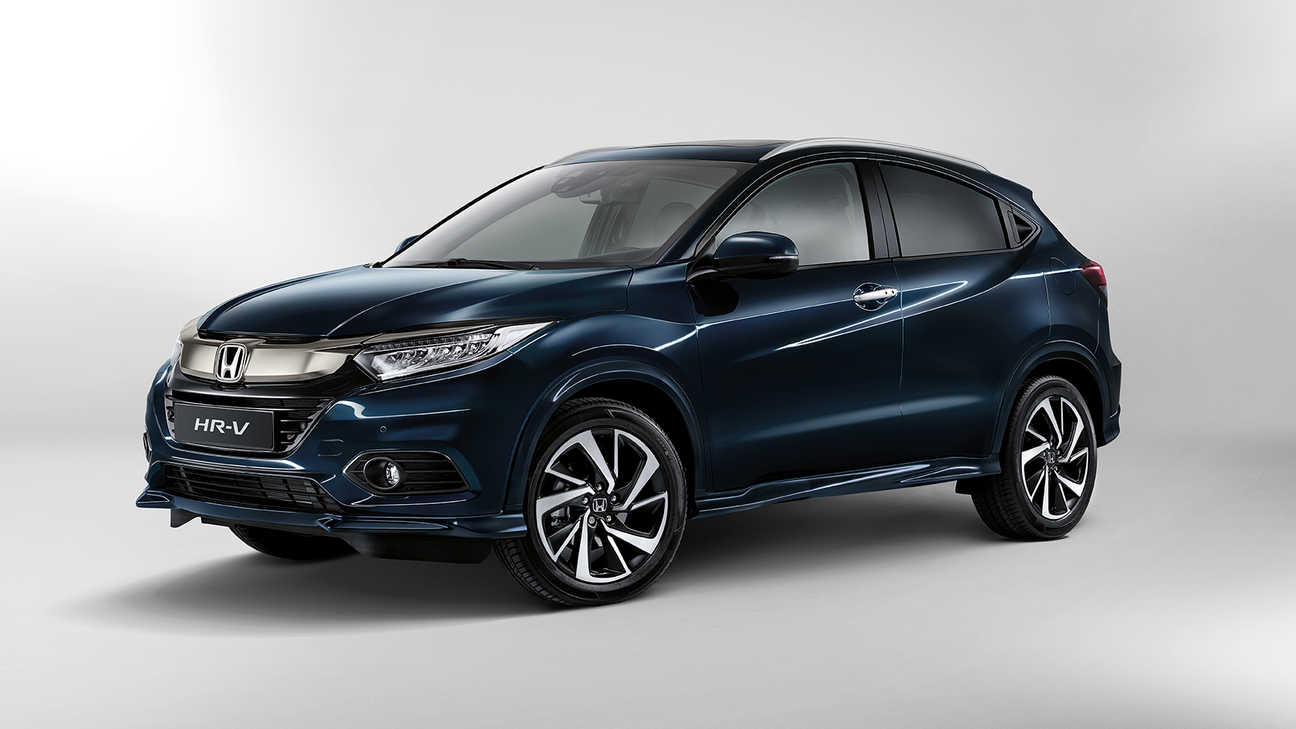 Widok Hondy HR-V z boku.