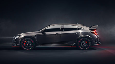 Honda Civic Type R z przodu.