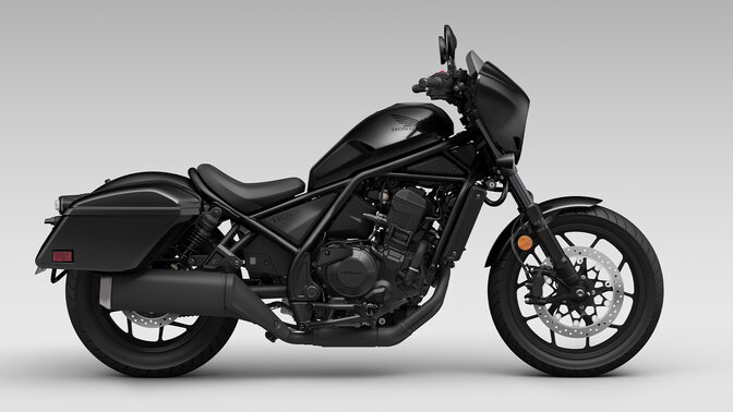 Honda CMX1100 w studio