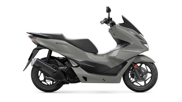 Honda Forza 125 w studiu
