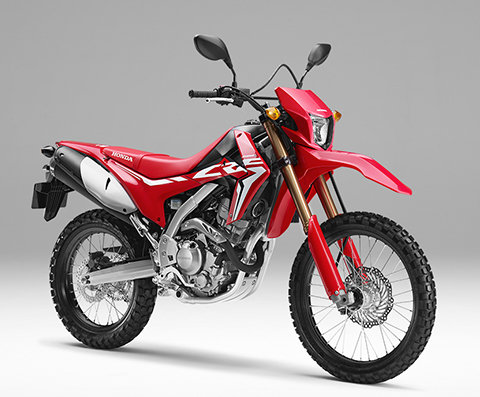 CRF250L - motocykl z przedniej prawej perspektywy