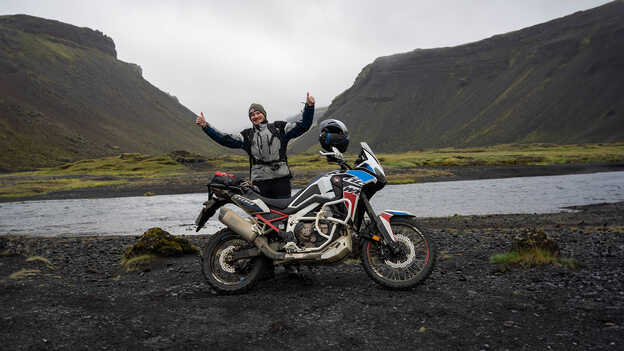 Gregor Dorsch, dziennikarz motocyklowy.