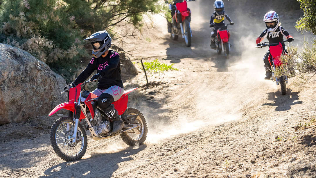  CRF125F - Świetna maszyna do dalszej nauki