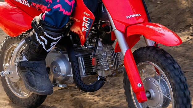 Honda CRF50F - Zwiększone bezpieczeństwo