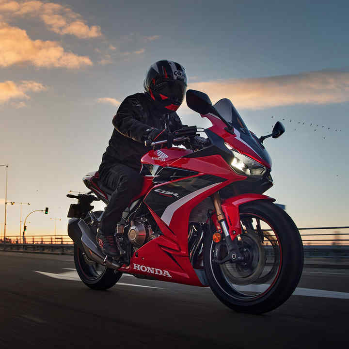 CBR500R – CZAS NA ZMIANY