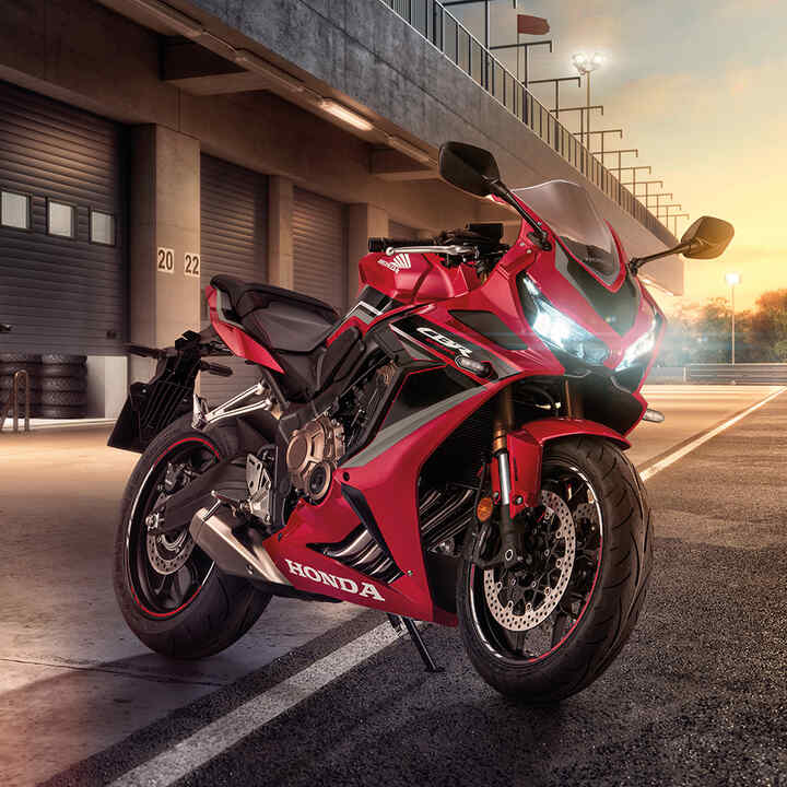 CBR650R, zdjęcie studyjne