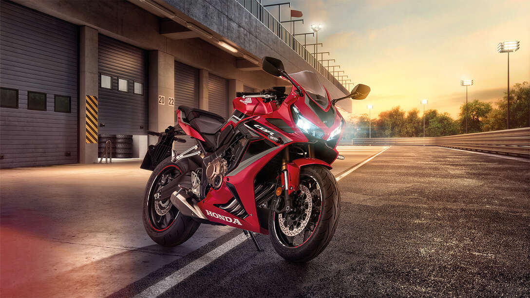 CBR650R, zdjęcie studyjne