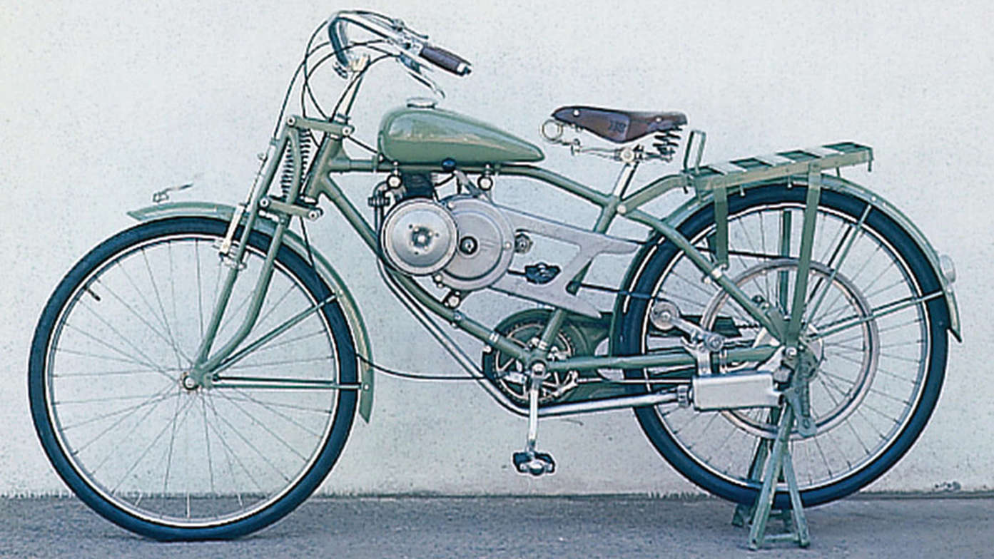 Bicicleta de motor tipo A.